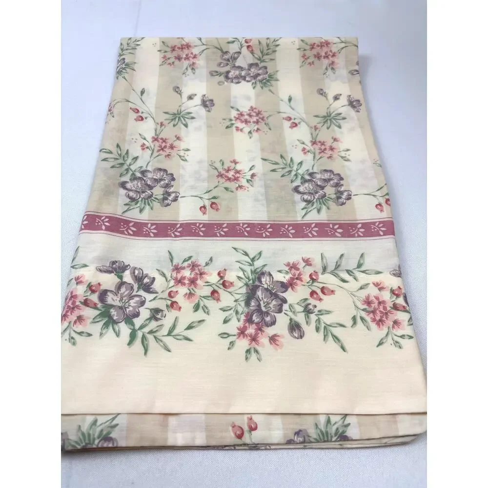 Vintage JC Penney Cottage Floral Standard Pillowcase Cottagecore Bedding 1980s